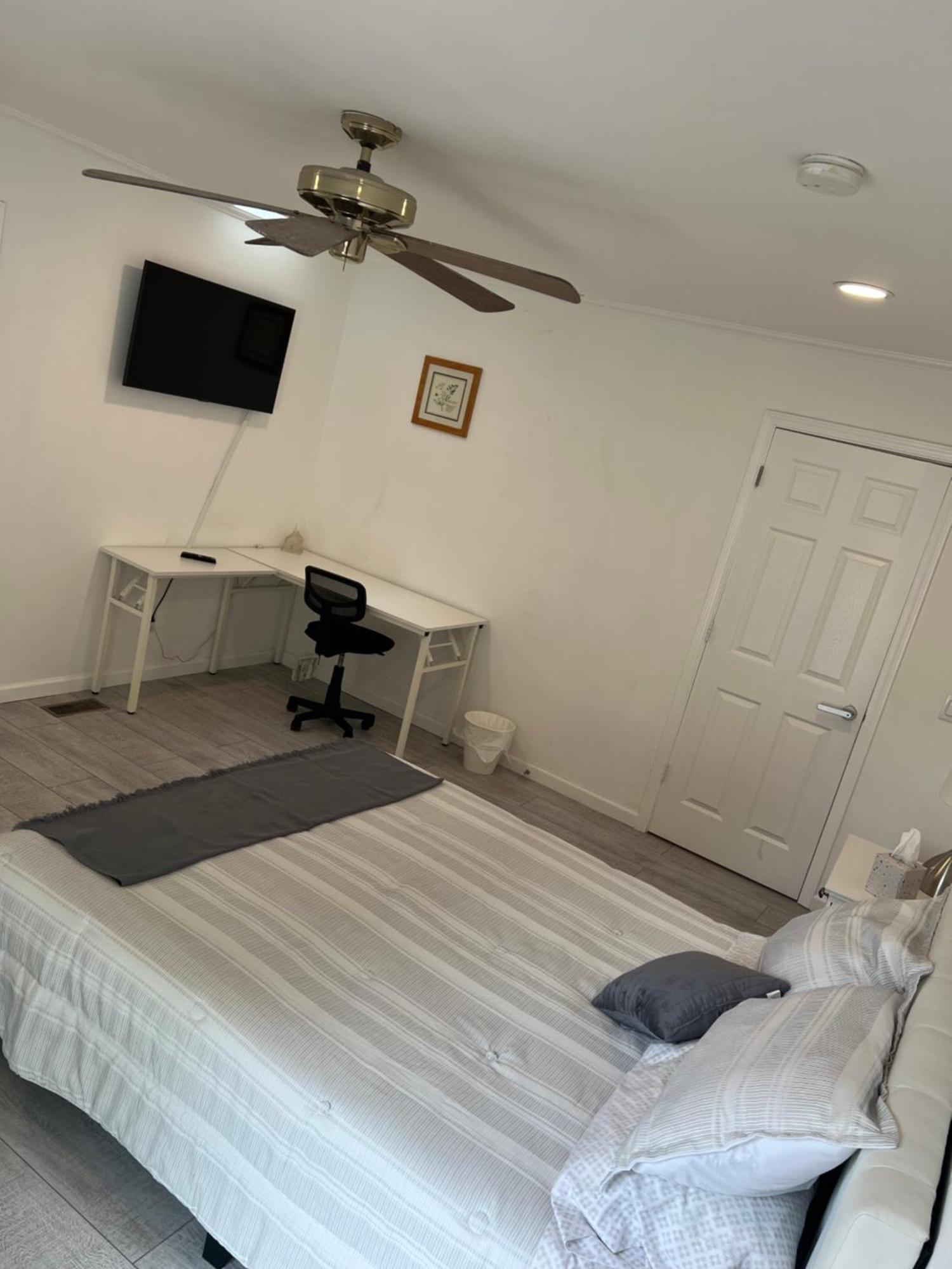 Cozy Private Suite 5 Min From Saint Francis Hospital And Woodland Hills Mall تولسا المظهر الخارجي الصورة